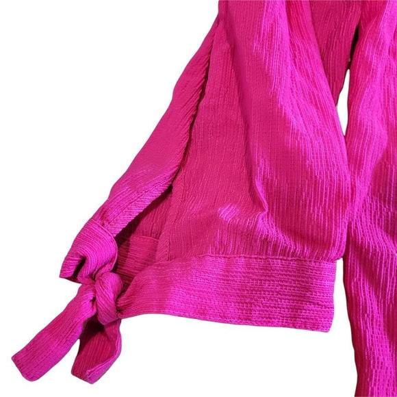 Reitmans Pink Off the Shoulder Top Short Cut Medium - Picture 6 of 9